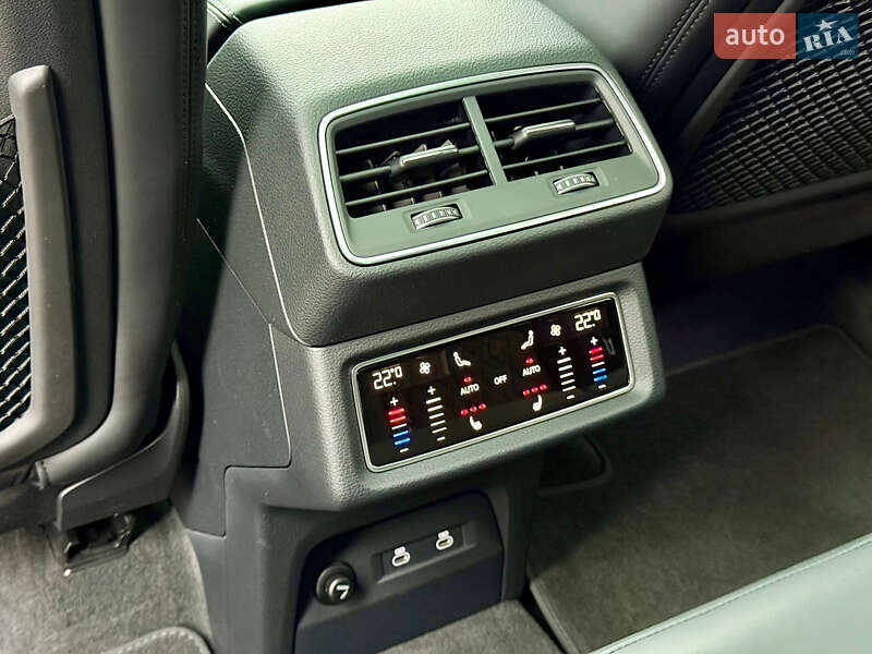 Внедорожник / Кроссовер Audi e-tron S Sportback 2022 в Днепре