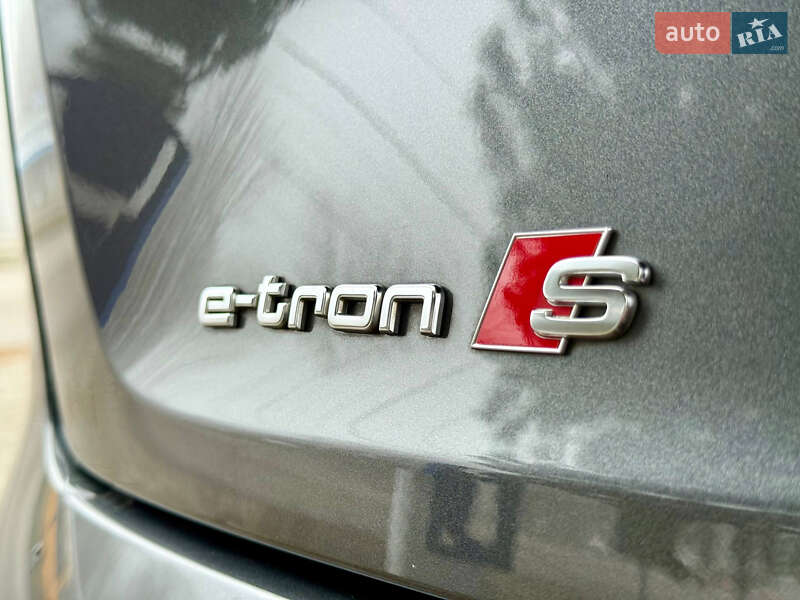 Внедорожник / Кроссовер Audi e-tron S Sportback 2022 в Днепре