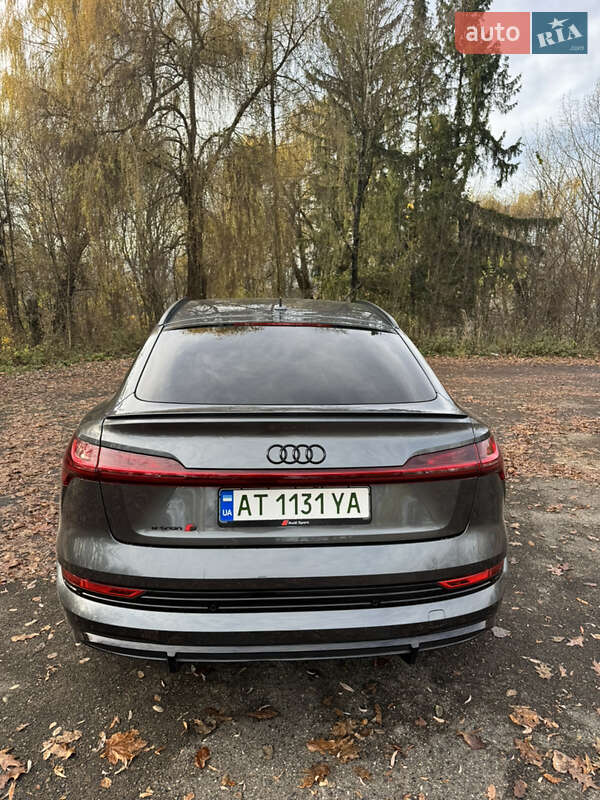 Внедорожник / Кроссовер Audi e-tron S Sportback 2023 в Калуше