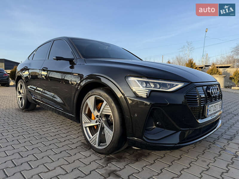 Позашляховик / Кросовер Audi e-tron S Sportback 2021 в Коломиї