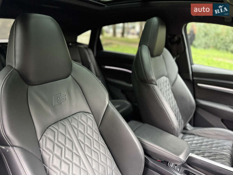 Внедорожник / Кроссовер Audi e-tron S Sportback 2022 в Черновцах
