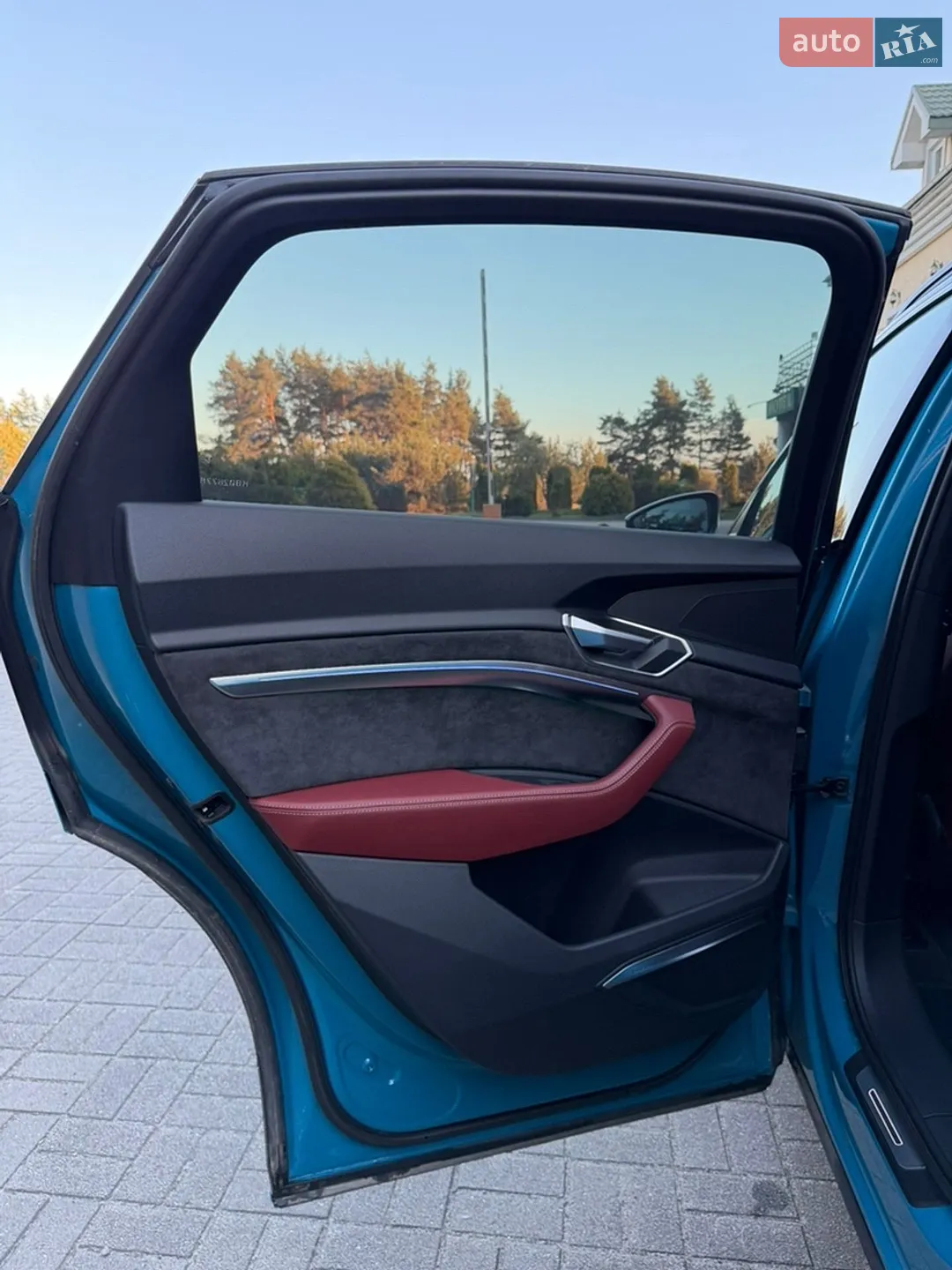 2021 Audi e-tron S Sportback - мініатюра 55