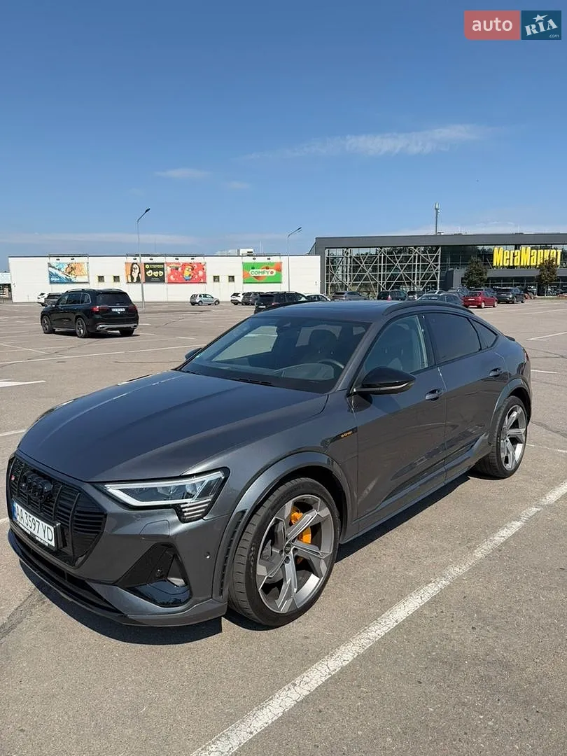 2022 Audi e-tron S Sportback - мініатюра 2