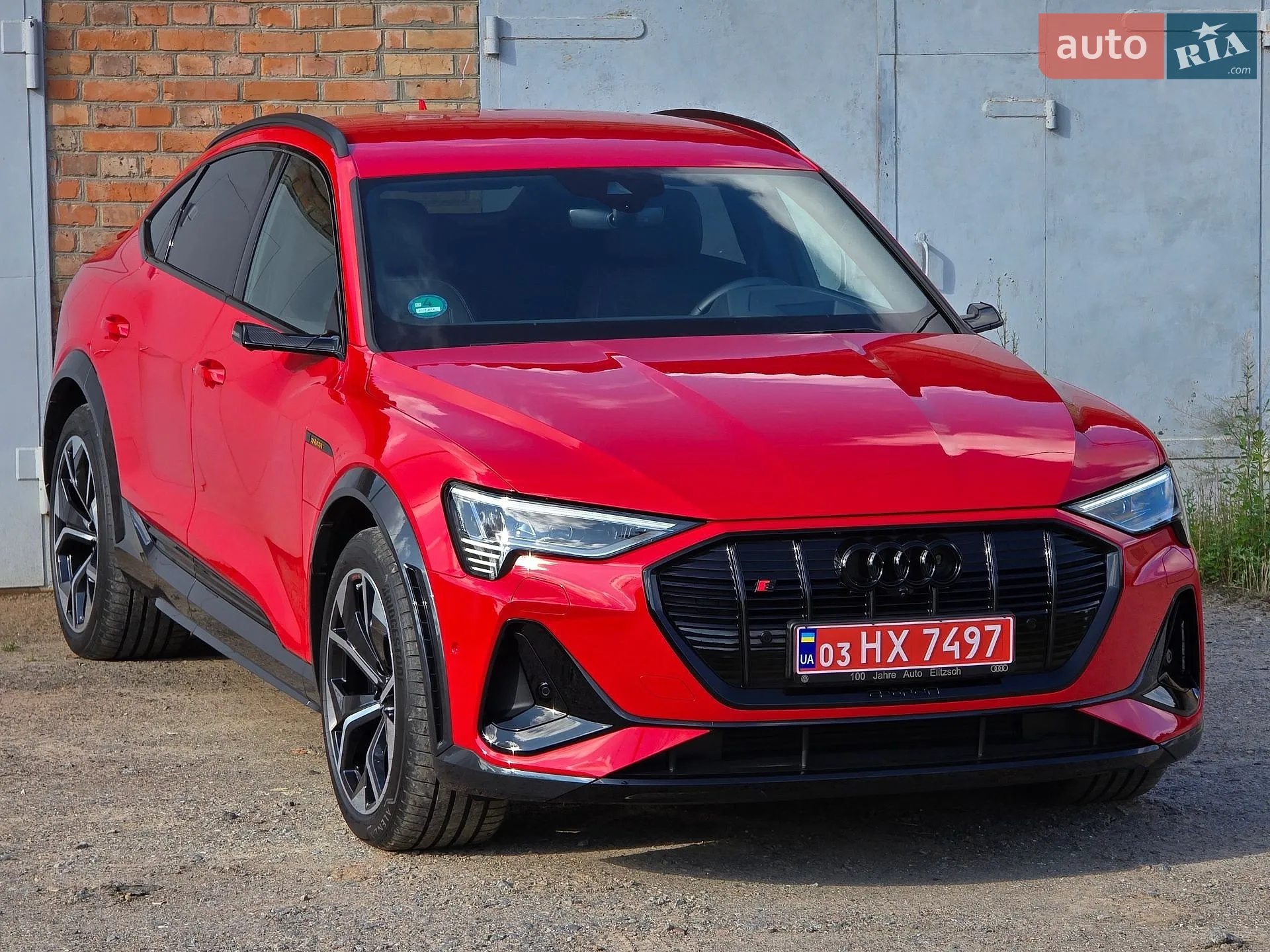 2022 Audi e-tron S Sportback - мініатюра 9