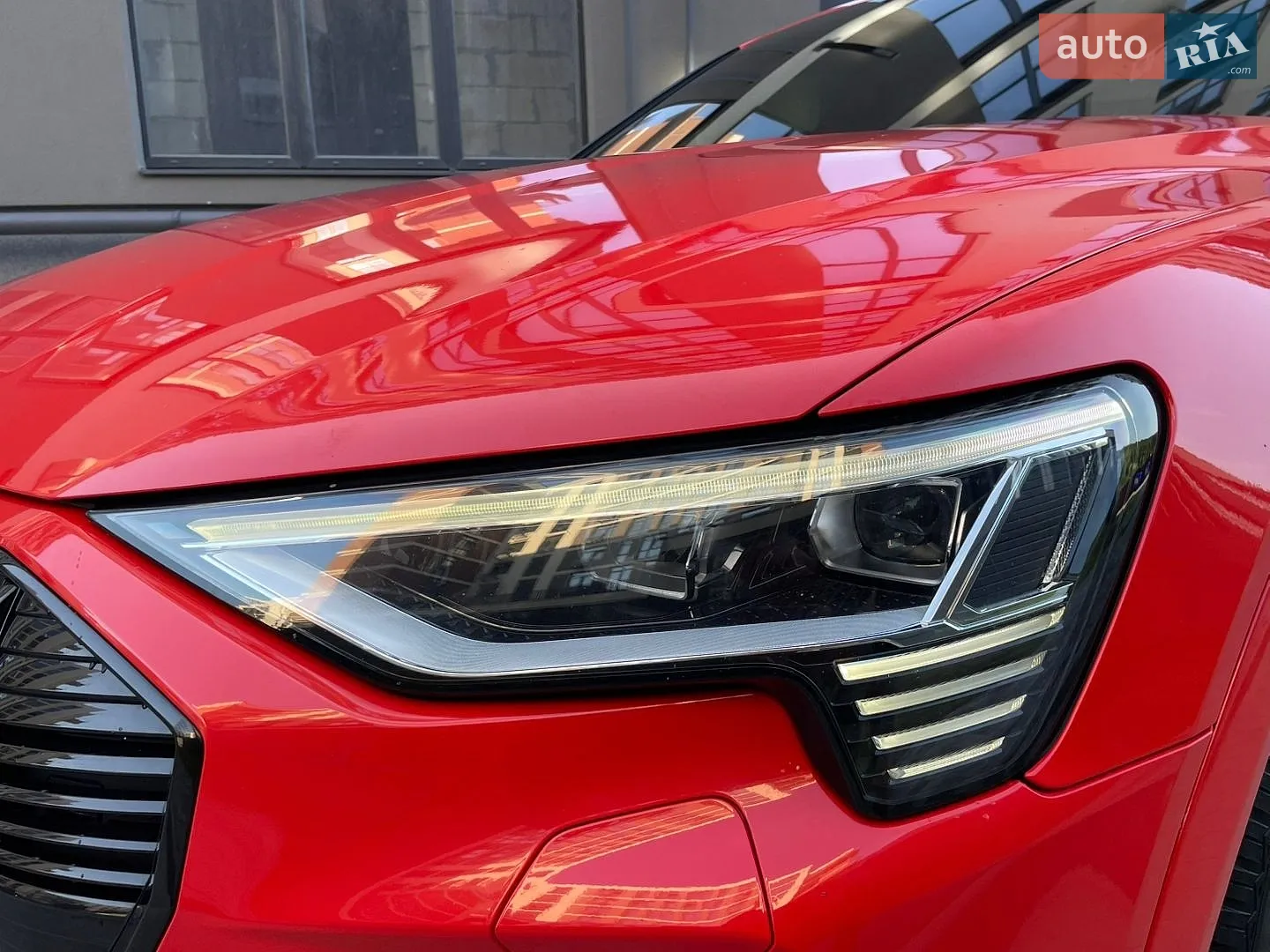 2020 Audi e-tron S Sportback - мініатюра 27