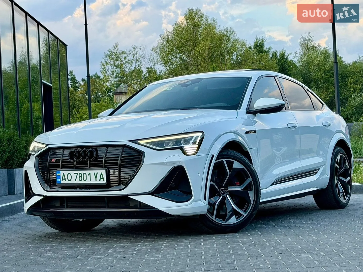 2021 Audi e-tron S Sportback - мініатюра 3