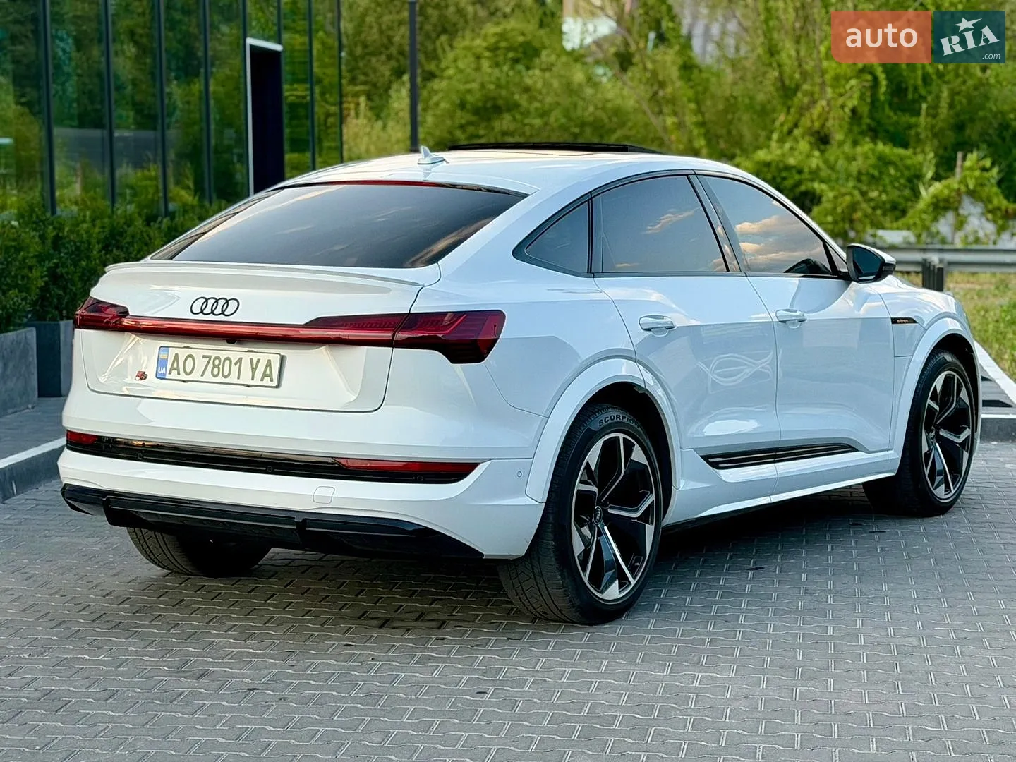 2021 Audi e-tron S Sportback - мініатюра 21