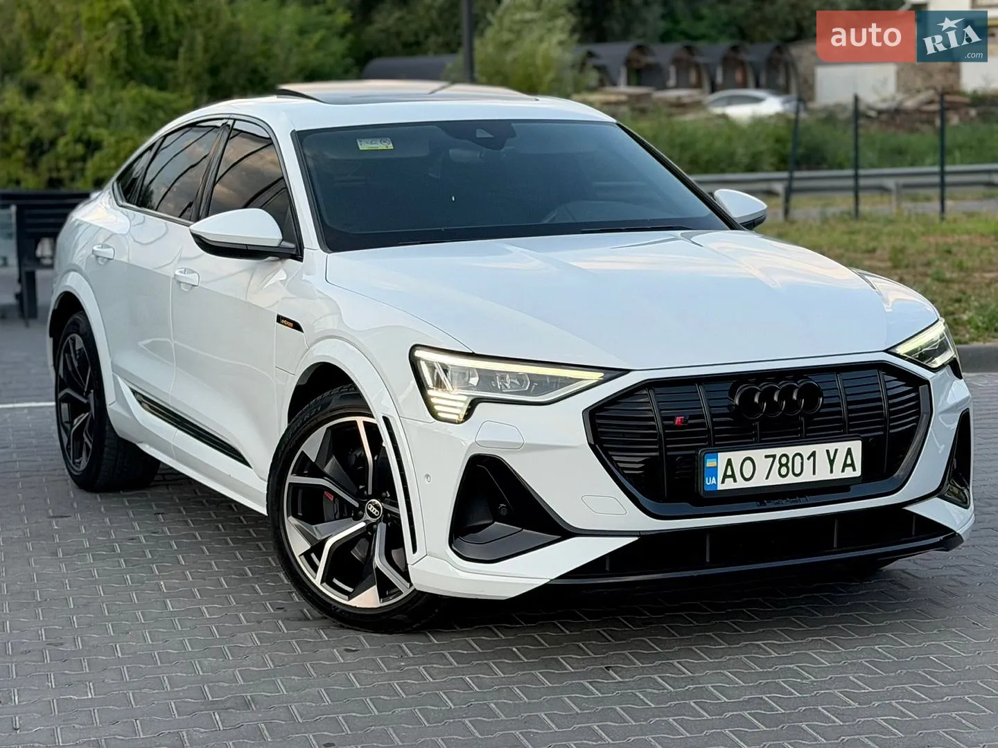 2021 Audi e-tron S Sportback - мініатюра 31