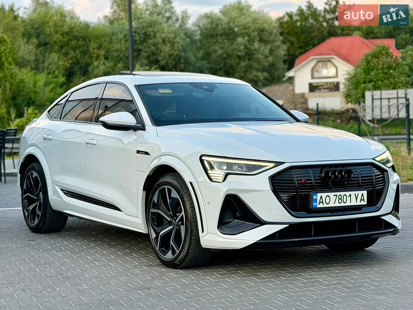 2021 Audi e-tron S Sportback - мініатюра 38