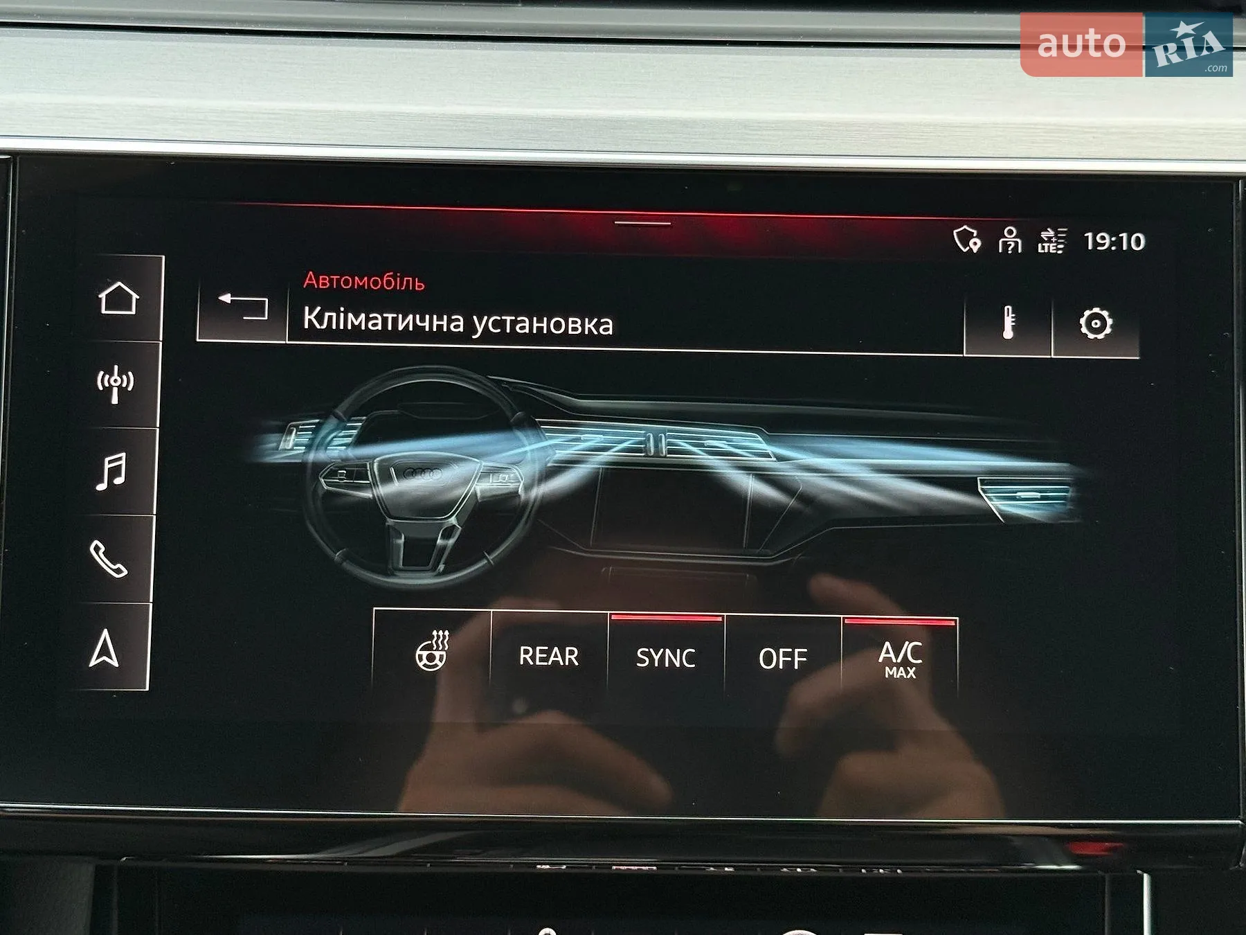 2022 Audi e-tron S Sportback - мініатюра 96