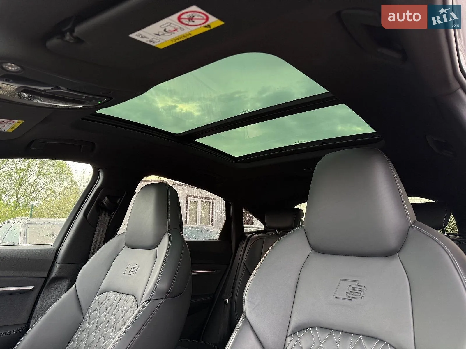 2022 Audi e-tron S Sportback - мініатюра 59