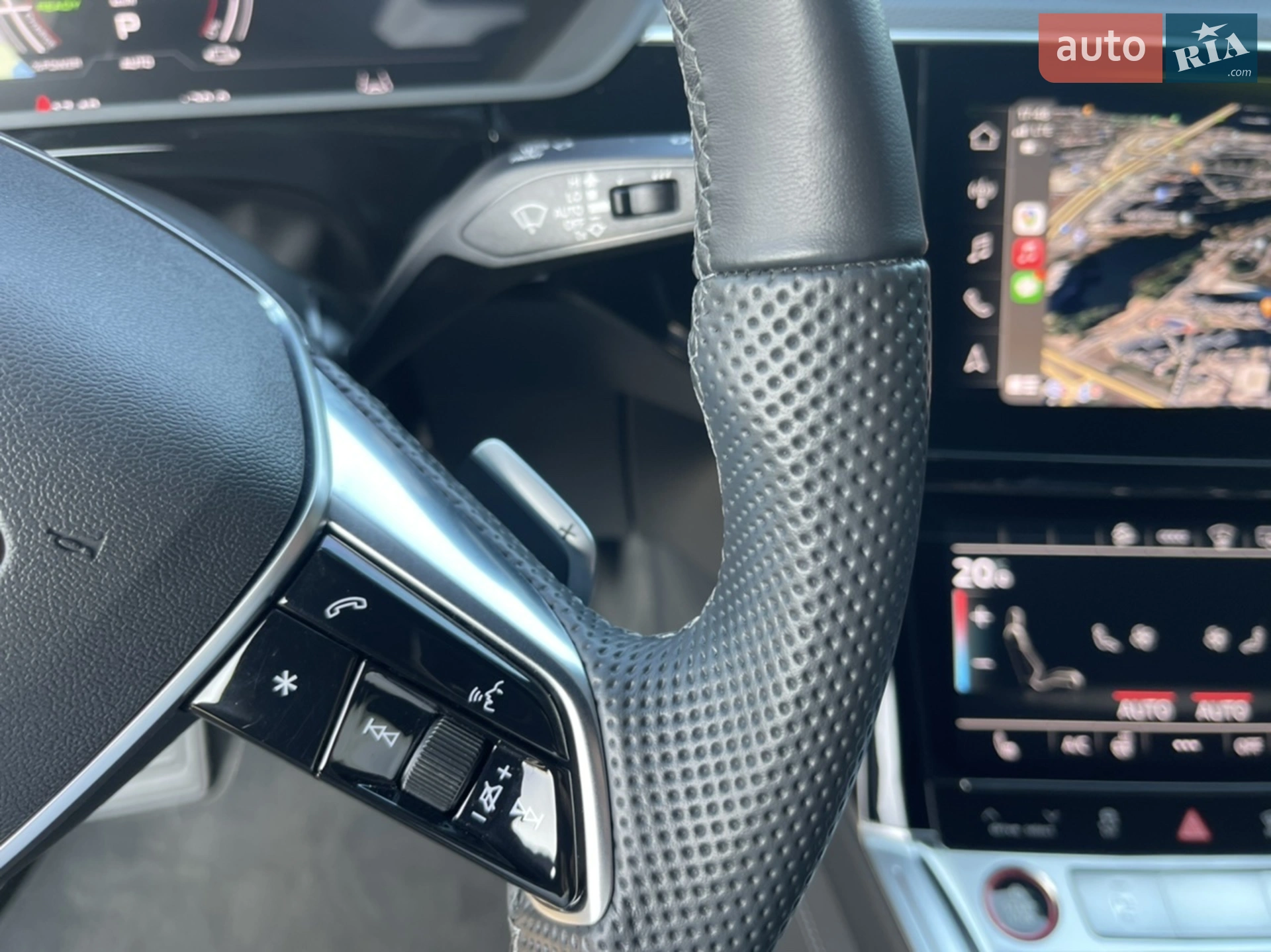 2021 Audi e-tron S - мініатюра 43