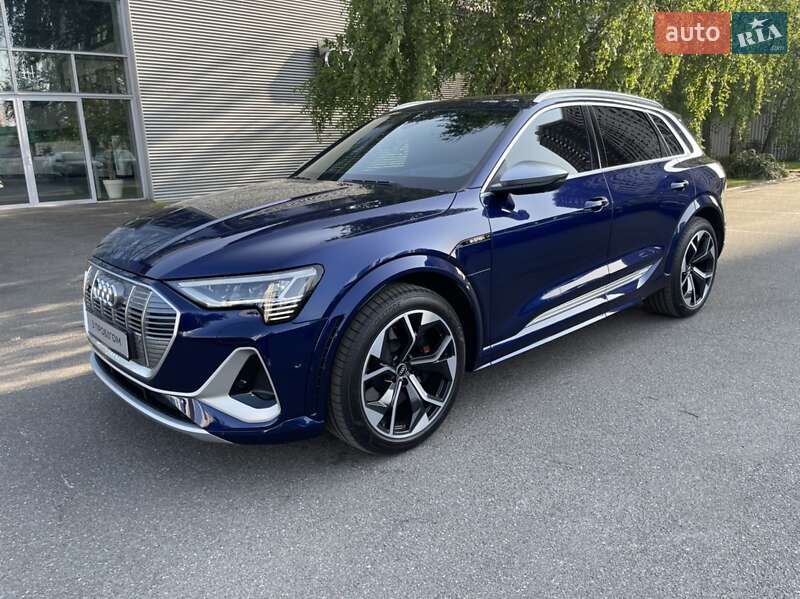 Внедорожник / Кроссовер Audi e-tron S 2021 в Киеве