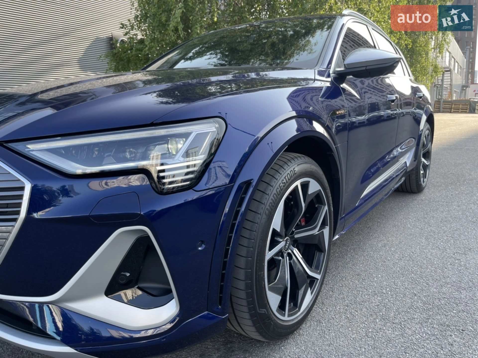 2021 Audi e-tron S - мініатюра 4