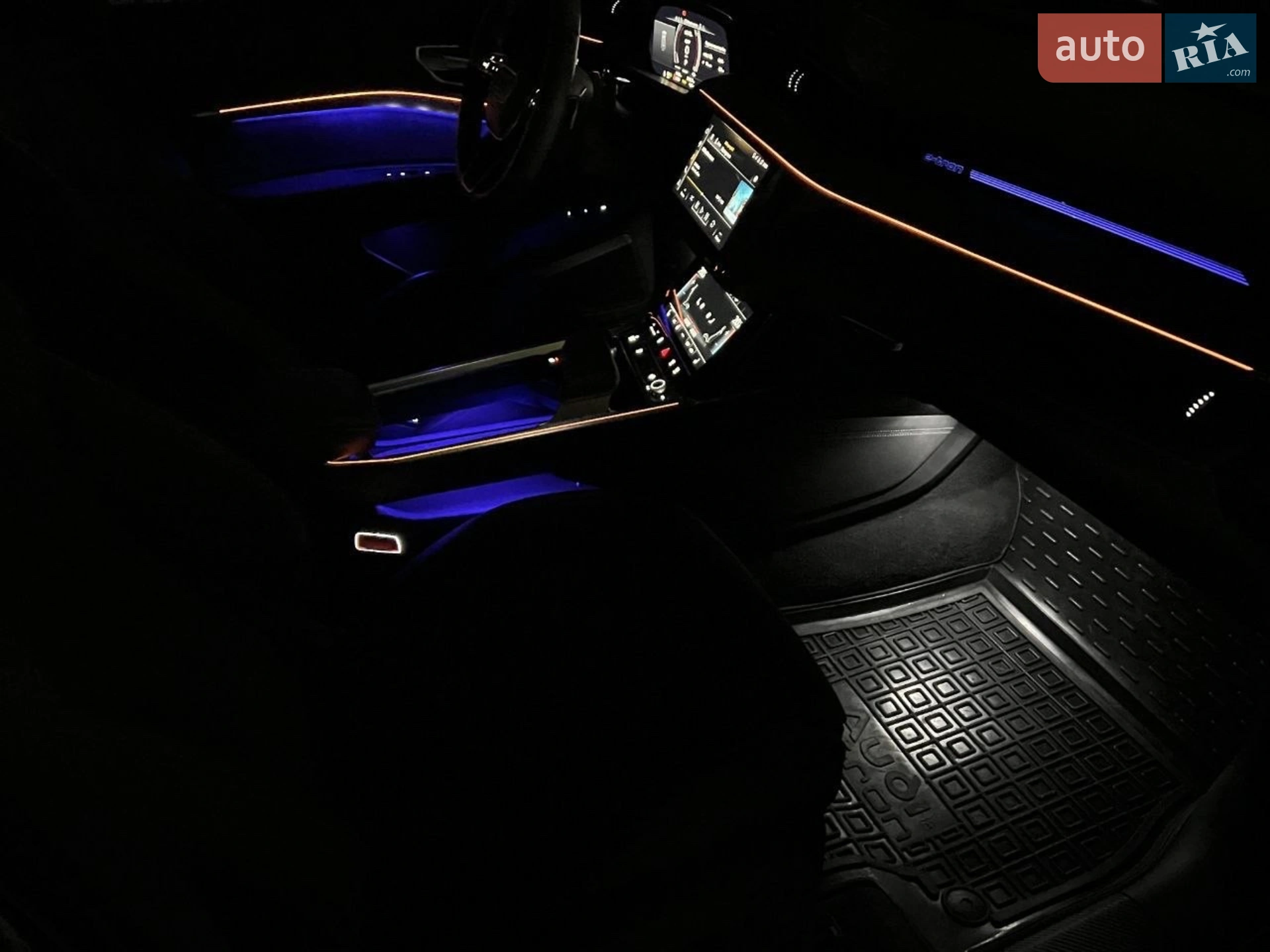 2021 Audi e-tron S - мініатюра 93