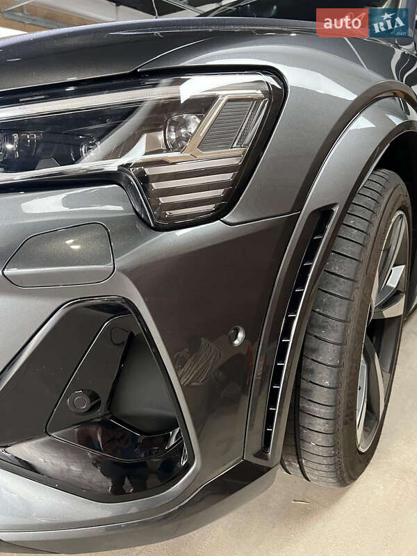 Позашляховик / Кросовер Audi e-tron S 2023 в Харкові фото 38 Позашляховик / Кросовер Audi e-tron S 2023 в Харкові