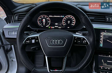 Внедорожник / Кроссовер Audi e-tron S 2020 в 