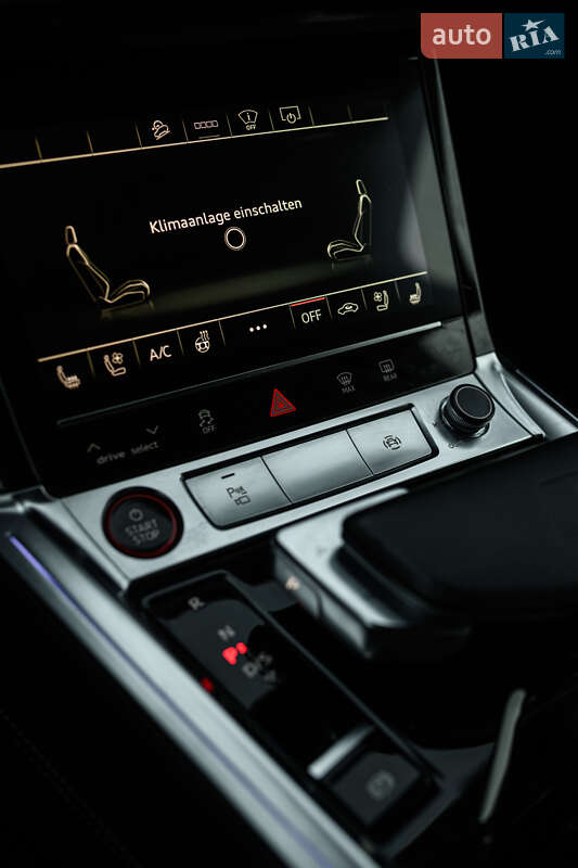 Позашляховик / Кросовер Audi e-tron S 2021 в Львові