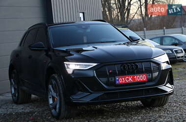 Позашляховик / Кросовер Audi e-tron S 2022 в Трускавці