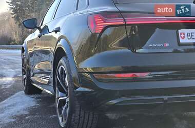 Позашляховик / Кросовер Audi e-tron S 2021 в Ковелі