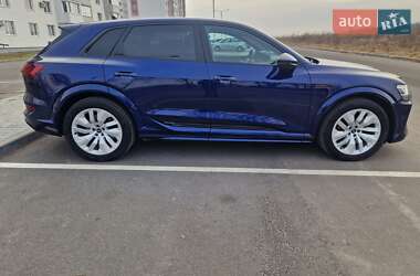 Внедорожник / Кроссовер Audi e-tron S 2022 в 
