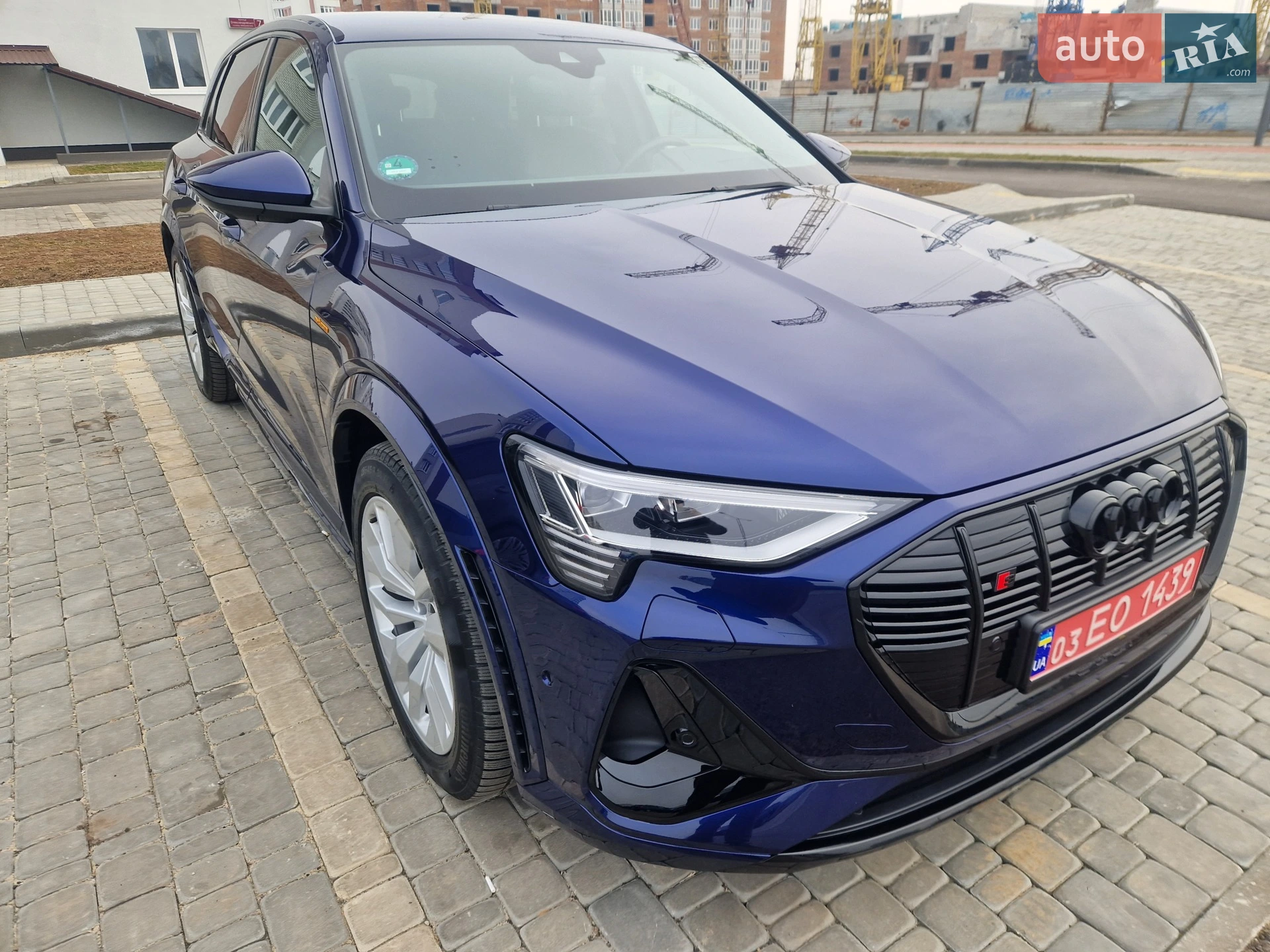 2022 Audi e-tron S - мініатюра 2
