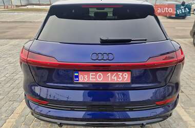 Внедорожник / Кроссовер Audi e-tron S 2022 в 
