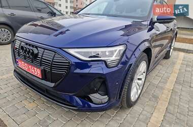 Внедорожник / Кроссовер Audi e-tron S 2022 в 
