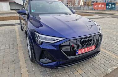 Внедорожник / Кроссовер Audi e-tron S 2022 в 