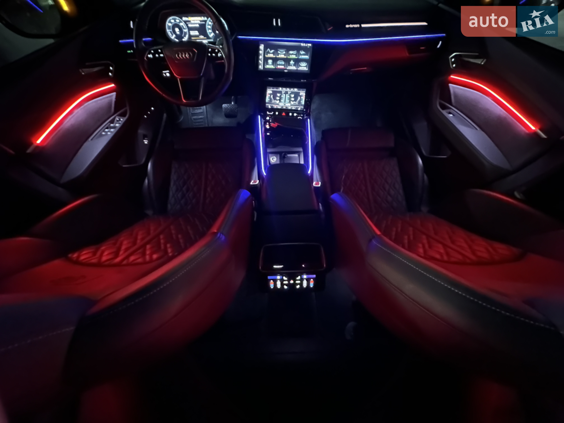 2022 Audi e-tron S - мініатюра 41