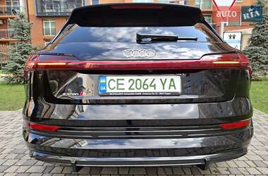 Внедорожник / Кроссовер Audi e-tron S 2021 в 