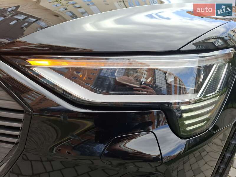 Внедорожник / Кроссовер Audi e-tron S 2021 в Черновцах