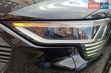 Внедорожник / Кроссовер Audi e-tron S 2021 в 