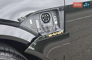 Внедорожник / Кроссовер Audi e-tron S 2021 в 