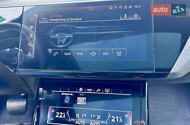 Внедорожник / Кроссовер Audi e-tron S 2021 в 
