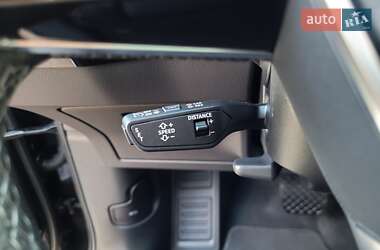 Внедорожник / Кроссовер Audi e-tron S 2022 в 