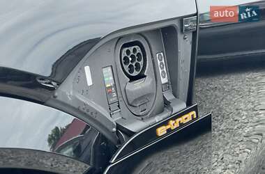 Внедорожник / Кроссовер Audi e-tron S 2022 в 
