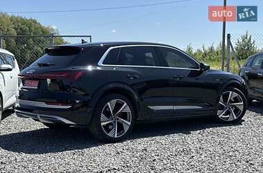 Внедорожник / Кроссовер Audi e-tron S 2022 в 