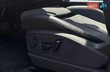 Внедорожник / Кроссовер Audi e-tron S 2021 в 