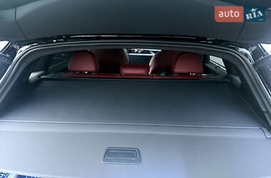 Внедорожник / Кроссовер Audi e-tron S 2022 в 