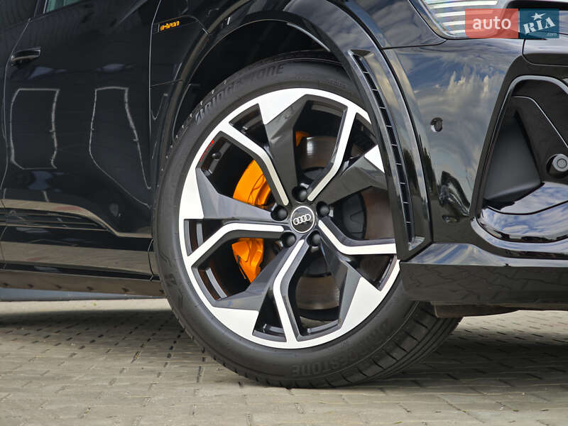 Внедорожник / Кроссовер Audi e-tron S 2022 в Луцке