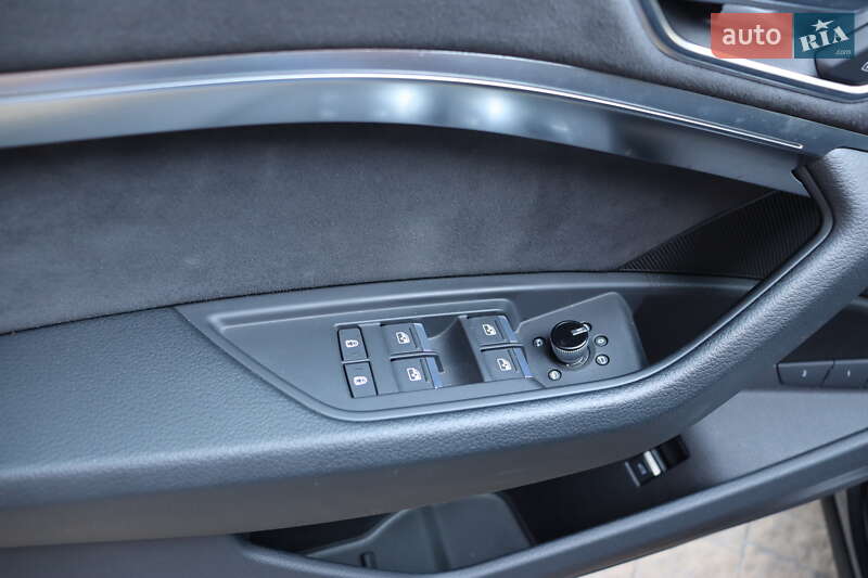 Позашляховик / Кросовер Audi e-tron S 2022 в Львові фото 15 Позашляховик / Кросовер Audi e-tron S 2022 в Львові