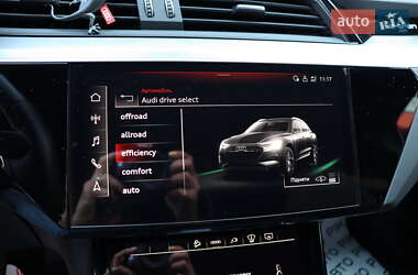 Внедорожник / Кроссовер Audi e-tron S 2022 в 