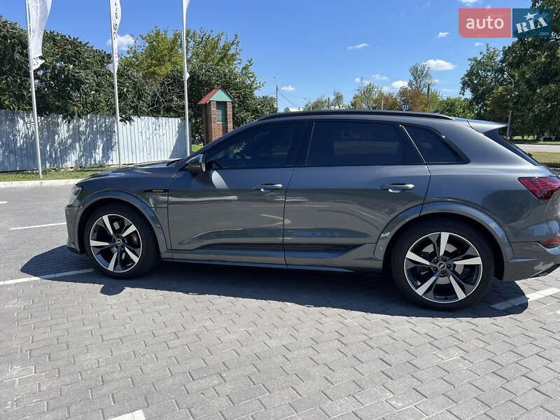 Позашляховик / Кросовер Audi e-tron S 2023 в Харкові фото 22 Позашляховик / Кросовер Audi e-tron S 2023 в Харкові