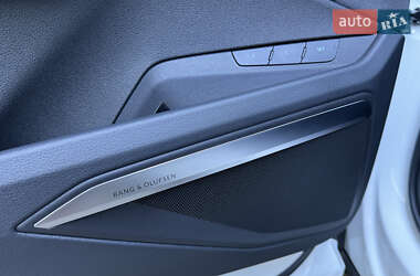 Внедорожник / Кроссовер Audi e-tron S 2022 в 