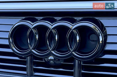 Внедорожник / Кроссовер Audi e-tron S 2022 в 