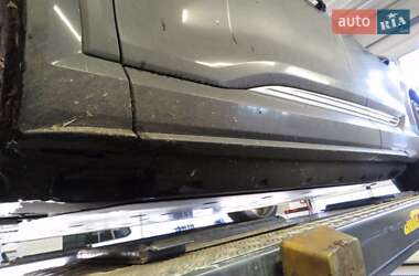 Позашляховик / Кросовер Audi e-tron S 2021 в  фото 29 Позашляховик / Кросовер Audi e-tron S 2021 в