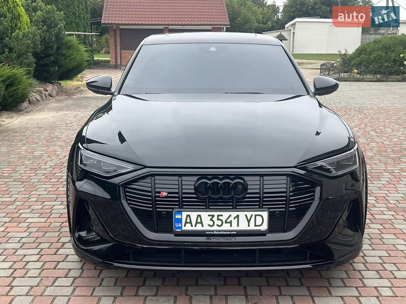 Внедорожник / Кроссовер Audi e-tron S 2021 в Василькове фото 13 Внедорожник / Кроссовер Audi e-tron S 2021 в Василькове