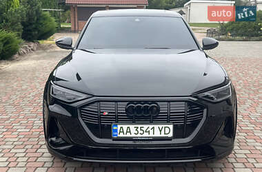Внедорожник / Кроссовер Audi e-tron S 2021 в 