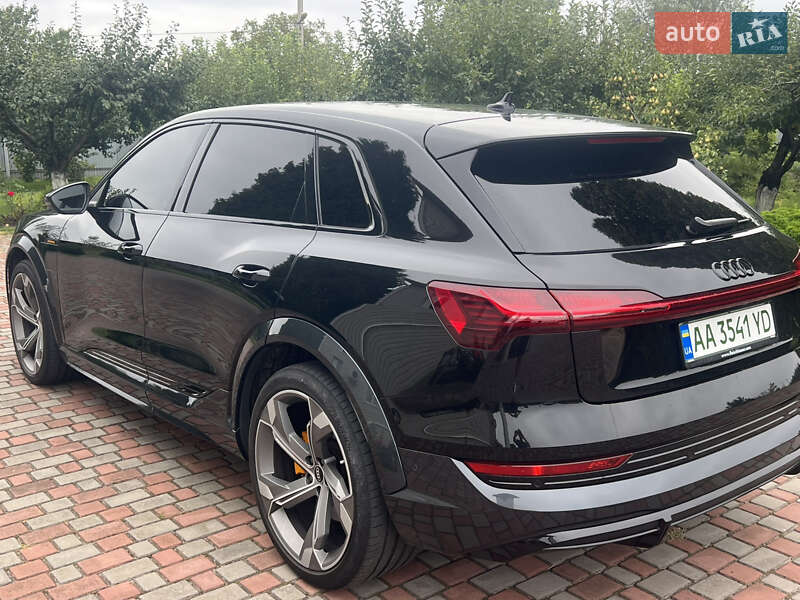 Внедорожник / Кроссовер Audi e-tron S 2021 в Василькове фото 17 Внедорожник / Кроссовер Audi e-tron S 2021 в Василькове